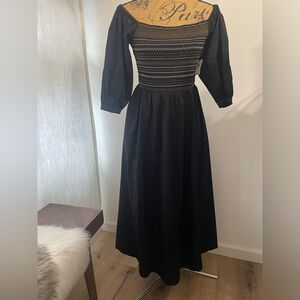 Old Navy NWT smocked embroidered short sleeve dress